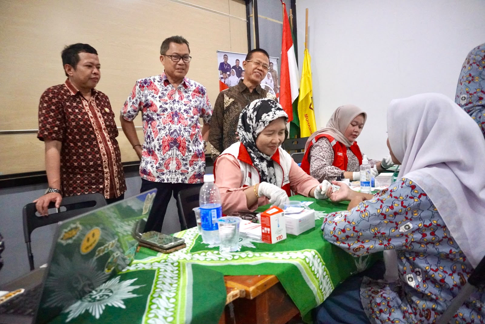 PMI Jakarta Barat Gelar Cek Golongan Darah Gratis untuk 175 Siswa SMK Muhammadiyah 4